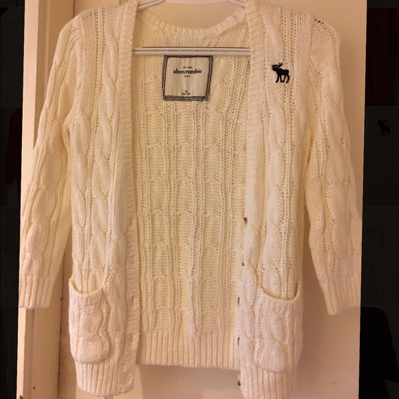 abercrombie kids Sweaters - Abercrombie kids XL cream cardigan NWT